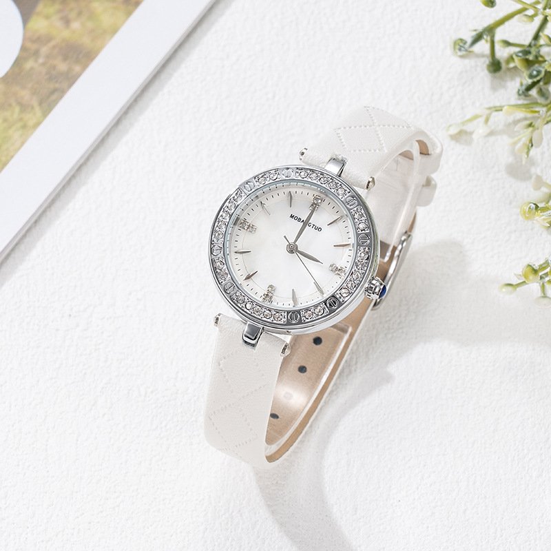 Women’s Waterproof High-end Watch With Belt
